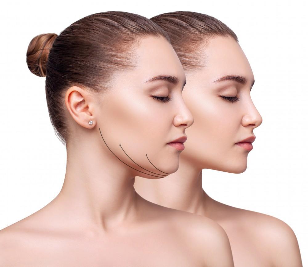 Double chin reduction surgery in Navi Mumbai